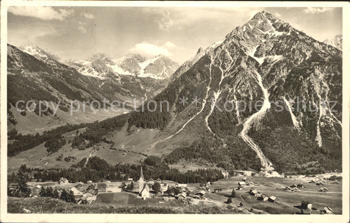 Mittelberg Kleinwalsertal mit Hochgehren Schüsser Fiderepass Elfe