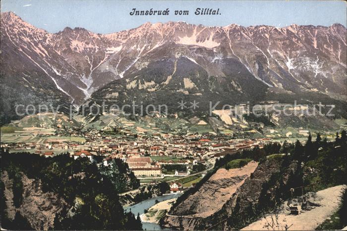 Innsbruck Blick vom Silltal