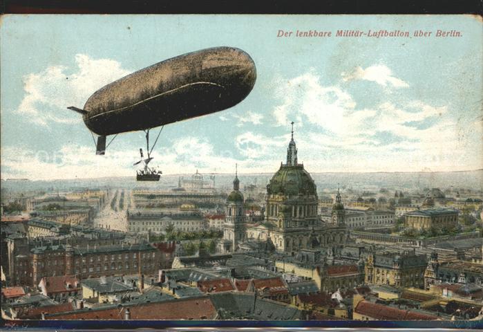 BERLIN  CITY Militaer Luftballon
