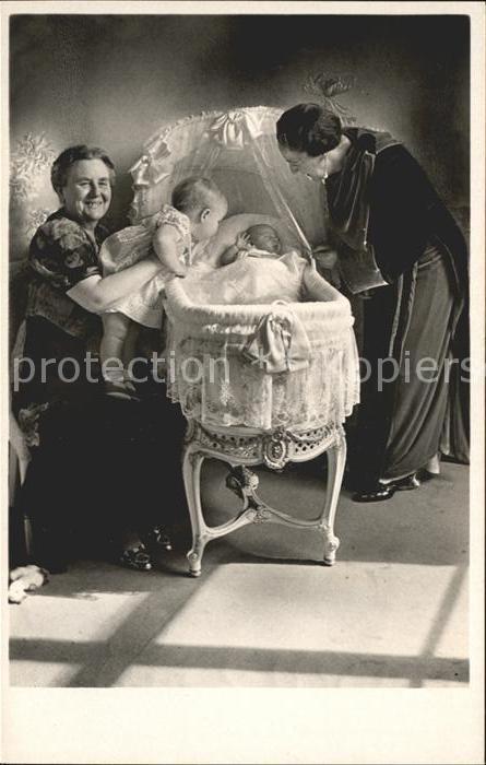 Adel Niederlande Koenigin Wilhelmina Prinzessinen