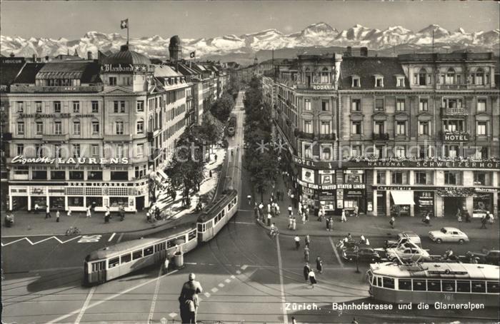 Strassenbahn Zuerich Bahnhofstrasse Glarneralpen