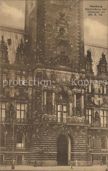 HAMBURG  CITY Beschiessung des Rathauses