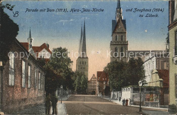 LueBECK  CITY Parade Dom Herz-Jesu-Kirche Zeughaus
