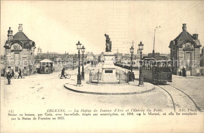 Strassenbahn Orleans Statue de Jeanne d Arc Entree du Pont