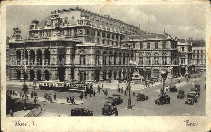 Opergebaeude Wien I. Strassenbahn