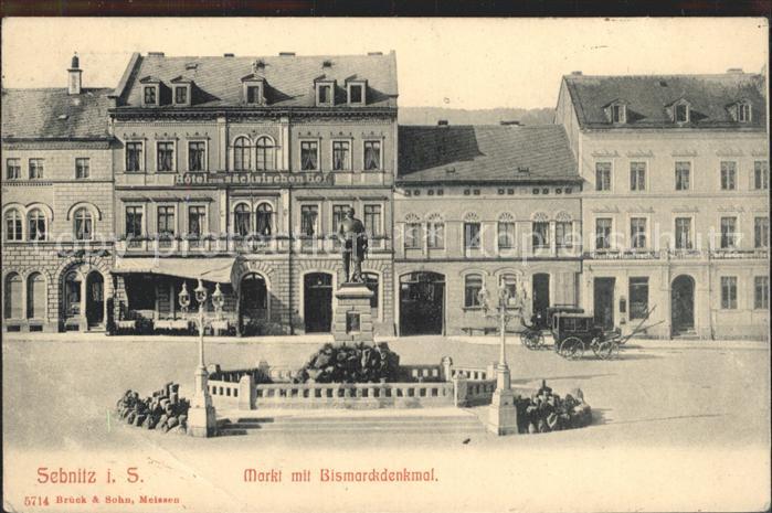 Sebnitz Markt mit Bismarckdenkmal