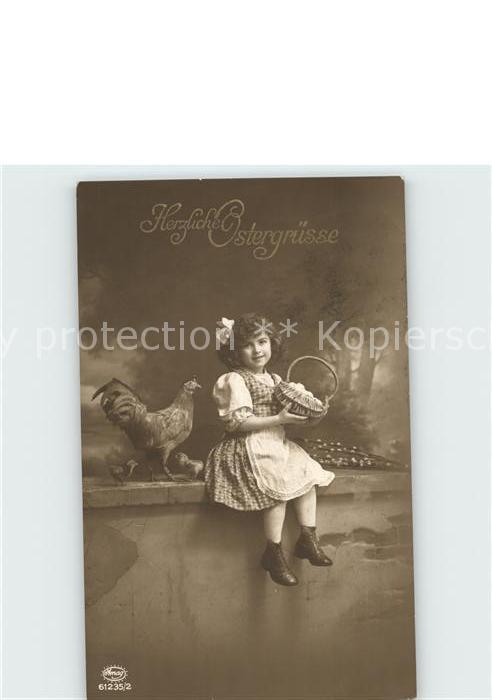 Foto Amag Nr. 61235/2 Ostern Kind Huhn