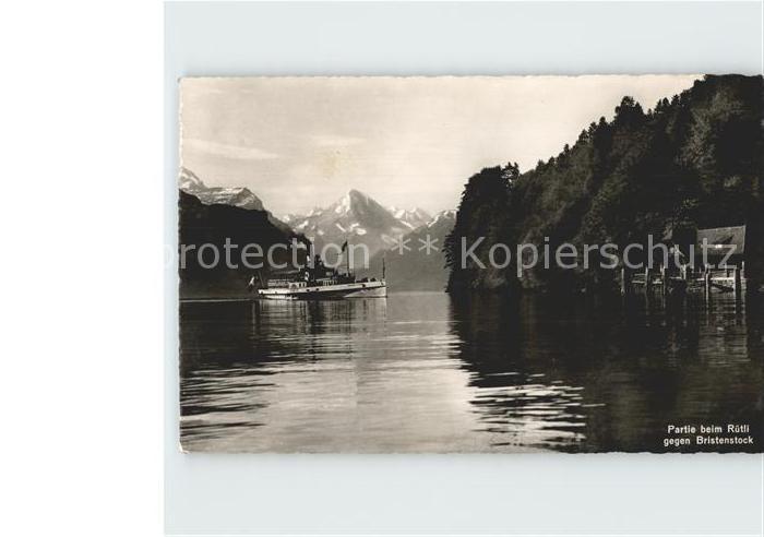 Dampfer Seitenrad Partie beim Rütli Bristenstock