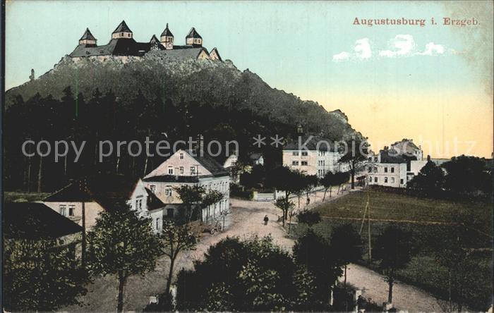 Augustusburg Ortsblick mit Schloss Augustusburg