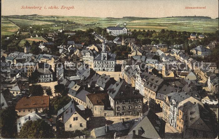 Schneeberg Erzgebirge Blick ueber die Stadt im Hintergrund Bismarckturm