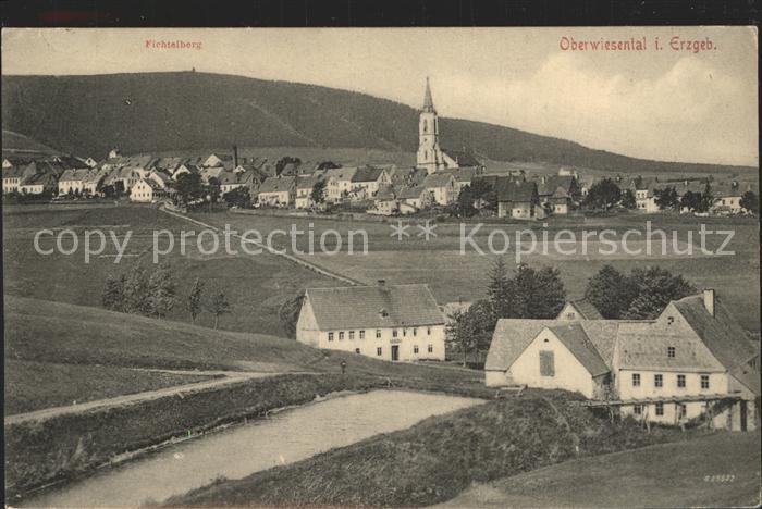 Oberwiesenthal Erzgebirge mit Fichtelberg