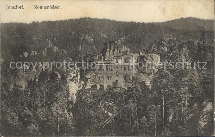 Jonsdorf mit Nonnenfelsen