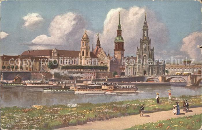 DRESDEN Elbe Staendehaus Koenigliches Schloss und Katholische Kirche