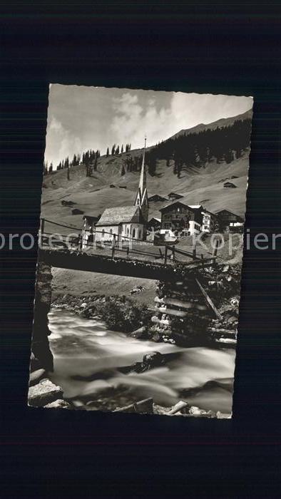 St Antoenien GR Castels Kirche Dorfmotiv