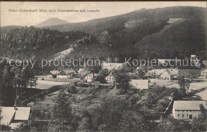 Neu-Jonsdorf Blick nach Nonnenfelsen und Lausche Zittauer Gebirge