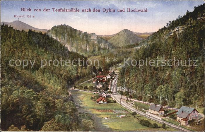 Oybin Sachsen Blick von der Teufelsmuehle Berg Oybin Hochwald Zittauer Gebirge