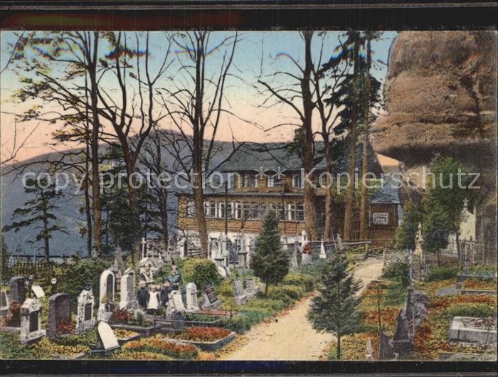 Oybin Sachsen Bergfriedhof mit Restaurant Berg Oybin