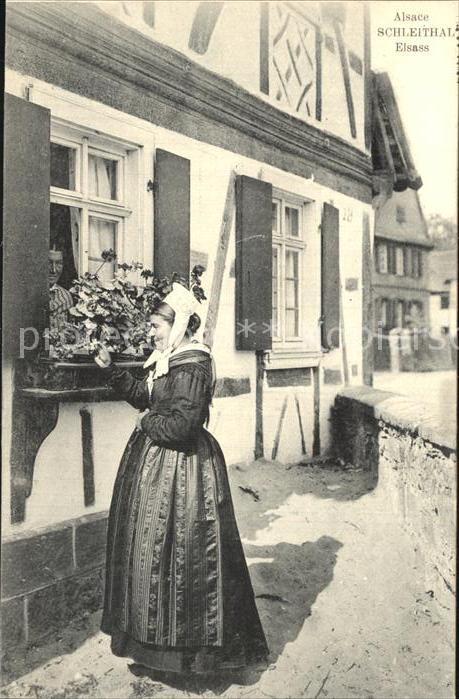 Schleithal Frau Elsaessische Tracht