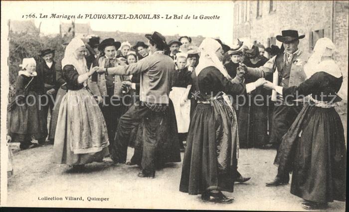 Plougastel-Daoulas Les Mariages Bal de la Gavotte