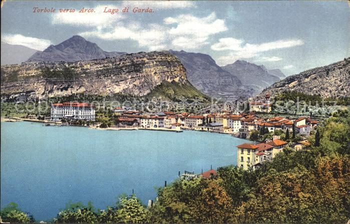 Torbole Lago di Garda Blick auf Arco