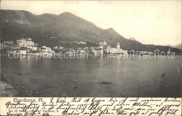 Gardone Garda Gesamtansicht