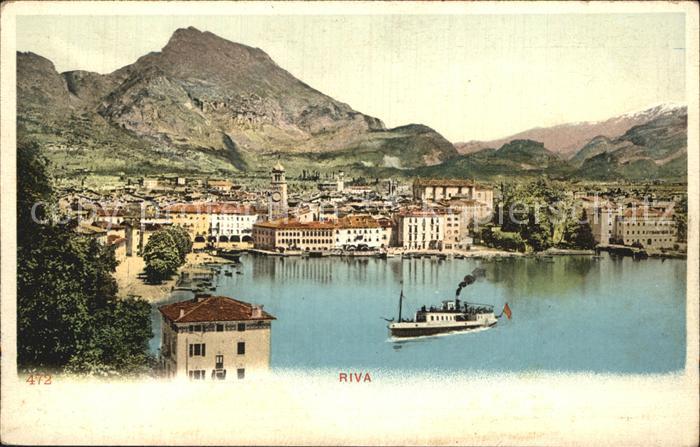 Riva del Garda Panorama mit Dampfer