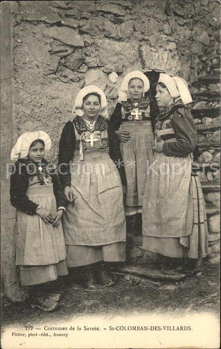 Saint-Colomban-des-Villards Trachtentraegerinen