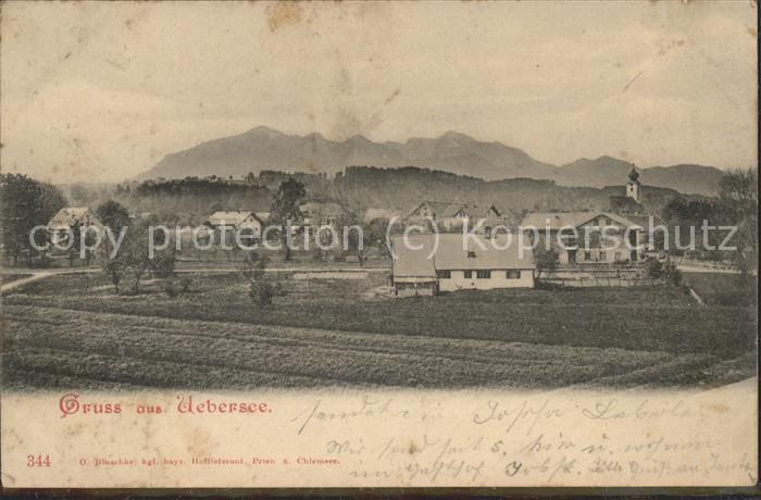 Uebersee Ortsansicht mit Kirche Chiemgauer Alpen