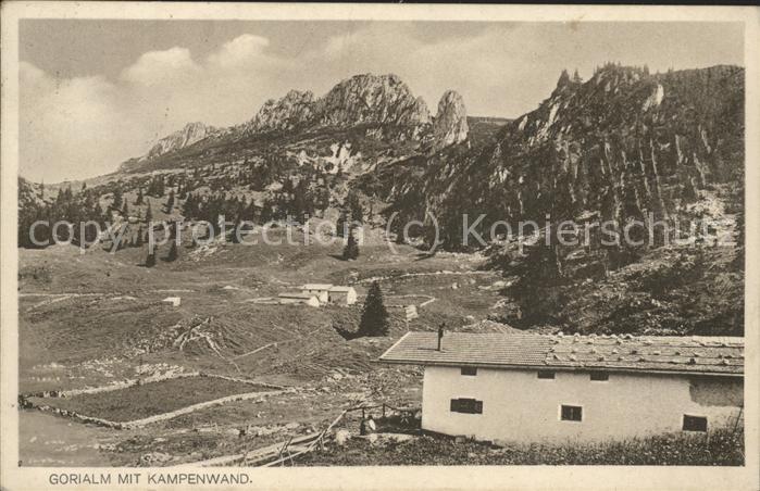 Bernau Chiemsee Gorialm mit Kampenwand Chiemgauer Alpen