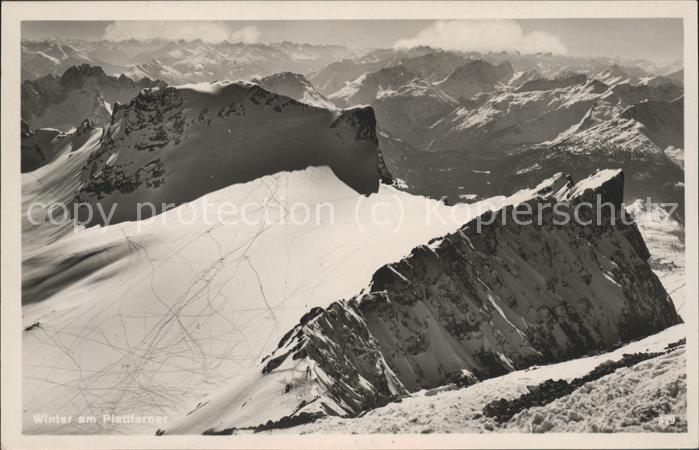 GARMISCH-PARTENKIRCHEN Bayern Plattferner im Schnee