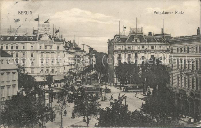 BERLIN  CITY Potsdamer Platz Strassenbahnen