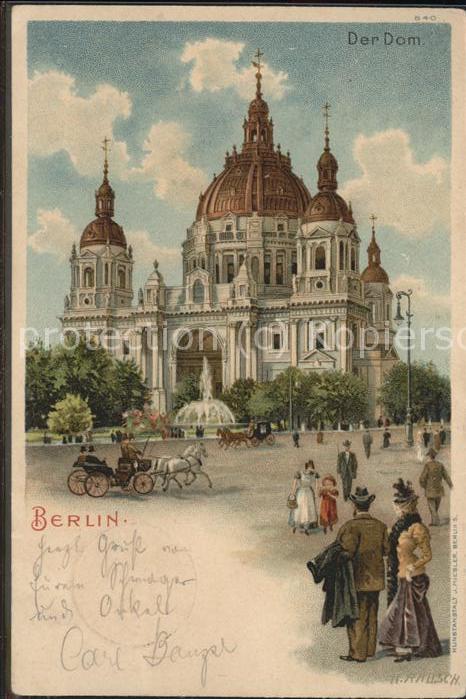 BERLIN  CITY Dom Pferdekutschen