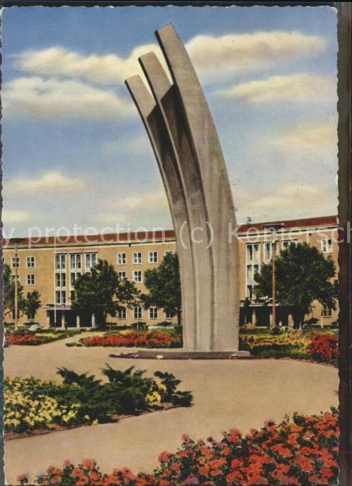 BERLIN  CITY Luftbruecken Denkmal