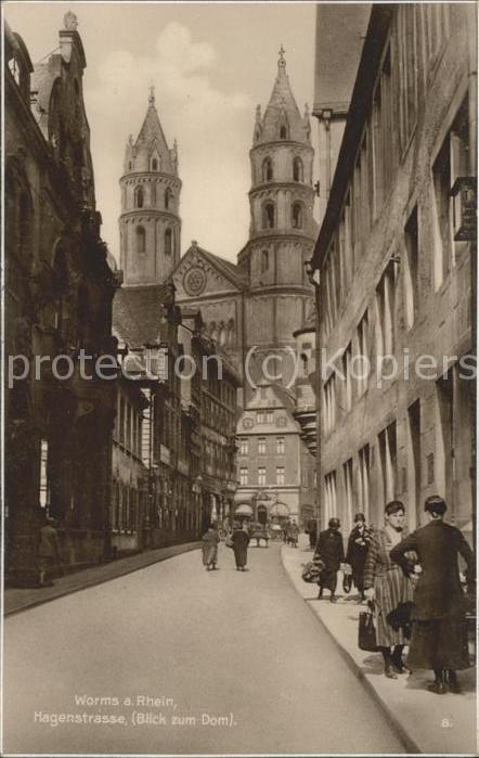 Worms Hagenstrasse mit Blick zum Dom