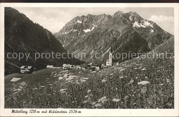Mittelberg Kleinwalsertal Panorama mit Kirche Widderstein