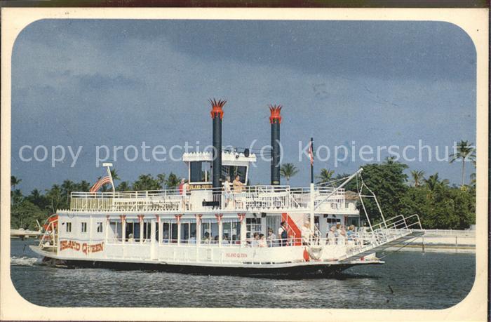 Boote Island Queen Riverboat Florida