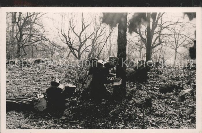Militaria Soldaten Schützengraben