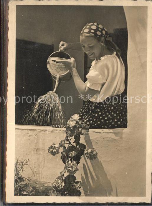 Feldpost-Motiv Frau Gießkanne