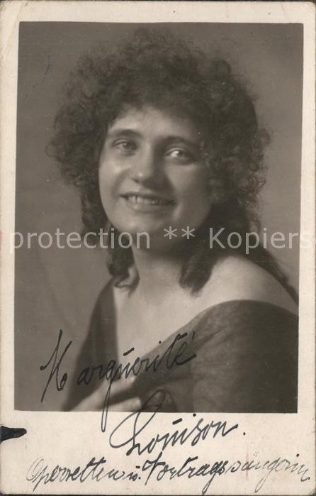 Typen Frau Theater Variete?