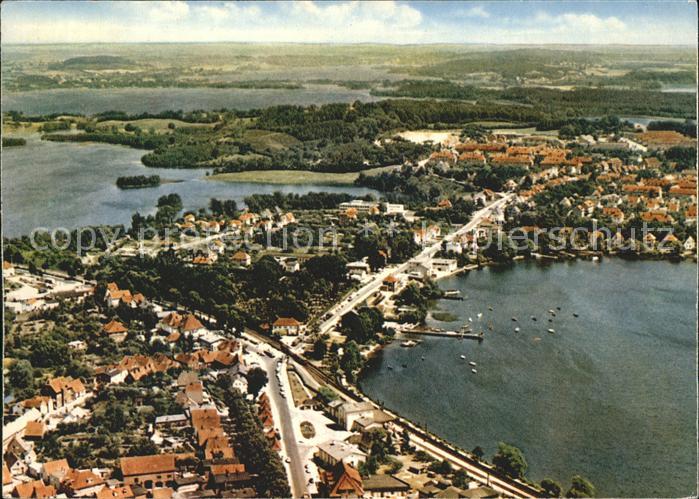 Ploen See Fliegeraufnahme Plöner See Holsteinisch