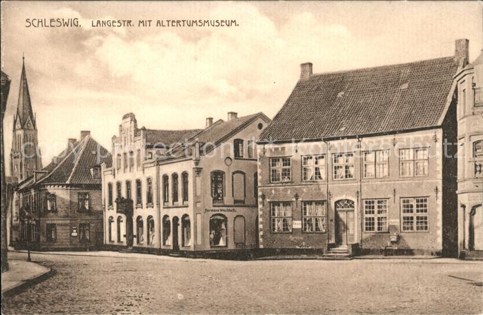 Schleswig Holstein Langestr mit Altertums Museum