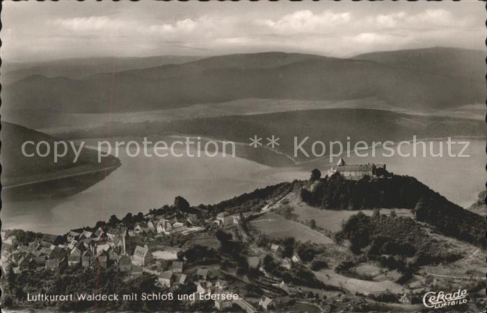 Waldeck Edersee mit Schloss Fliegeraufnahme