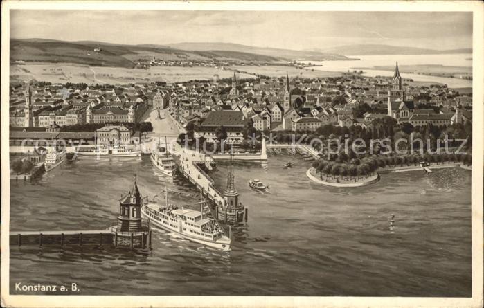 Konstanz Bodensee Fliegeraufnahme Hafeneinfahrt Faehre