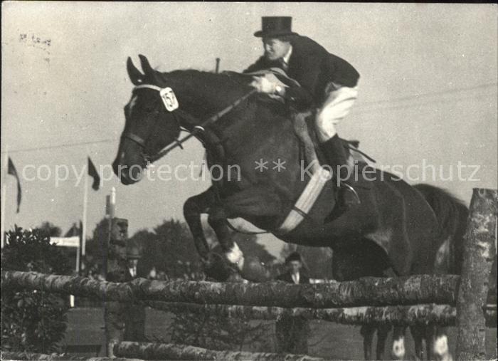 Pferdesport Pferderennen Reitsport Helga Köhler Pferd Page