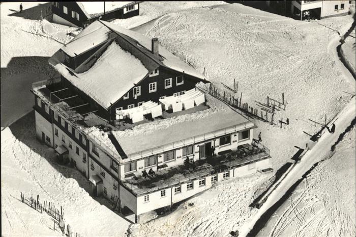 Stoos SZ Schwyzer Baerghus