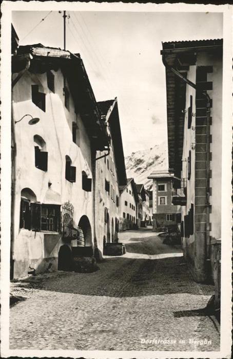 Berguen Bravuogn GR Dorfstrasse