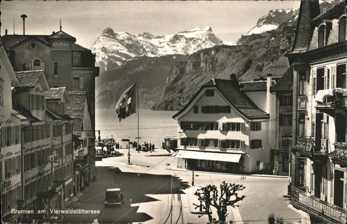 Brunnen SZ Vierwaldstaettersee