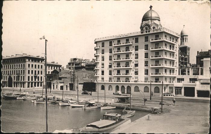 Saint-Raphael Var Coin de Port Eglise Notre-Dame