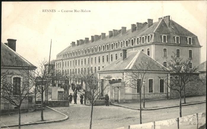 Rennes Ille-et-Vilaine Caserne Mac-Mahon