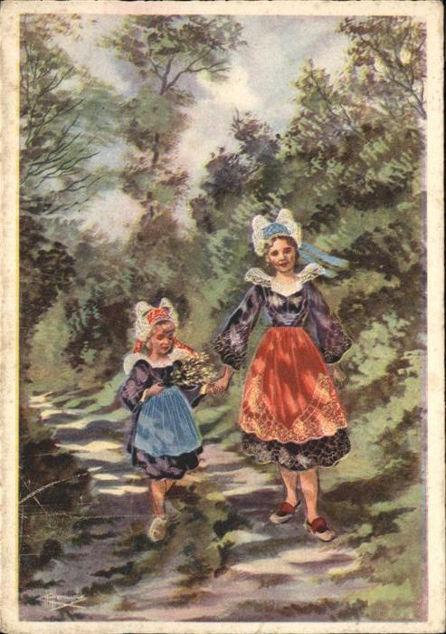 Fouesnant Chemin Creux
Filles dansantes